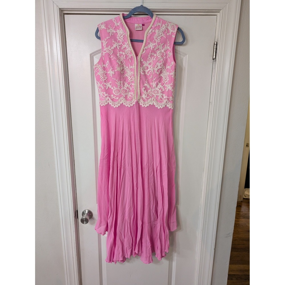 Neeru Kumar Pink Lace Pearl Embellished Sleeveless Maxi Dress medium vintage